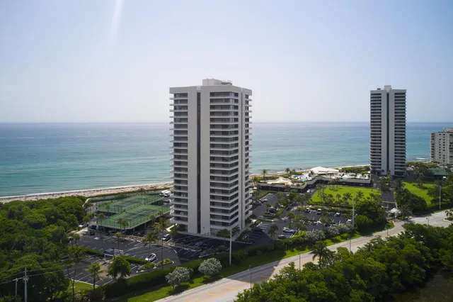 Water Glades Unit 9D photo 2