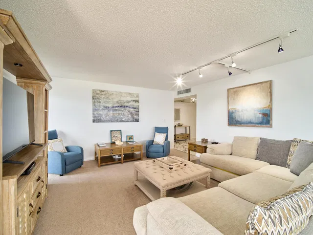 Water Glades Unit 9D photo 5