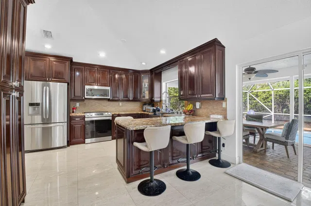Boca Isles Residence photo 13