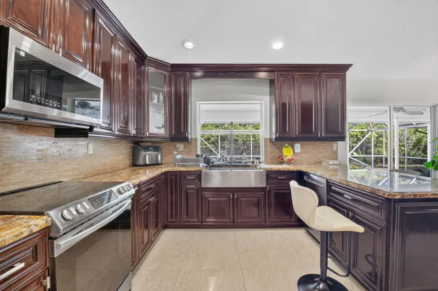 Boca Isles Residence photo 17