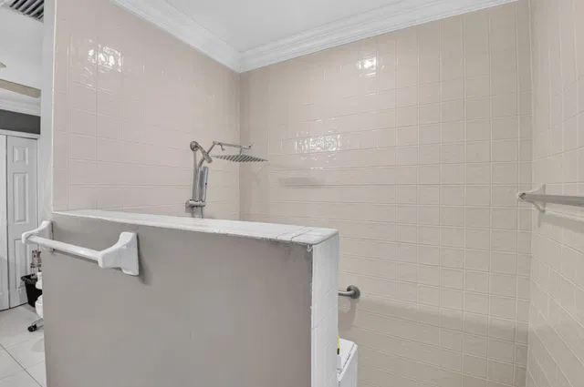 Boca Isles Residence photo 28