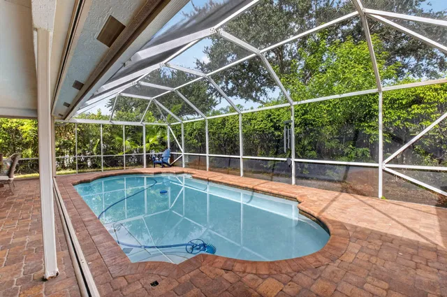 Boca Isles Residence photo 32