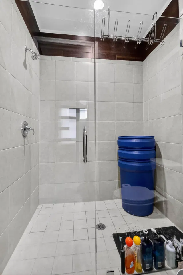 Residence photo 26