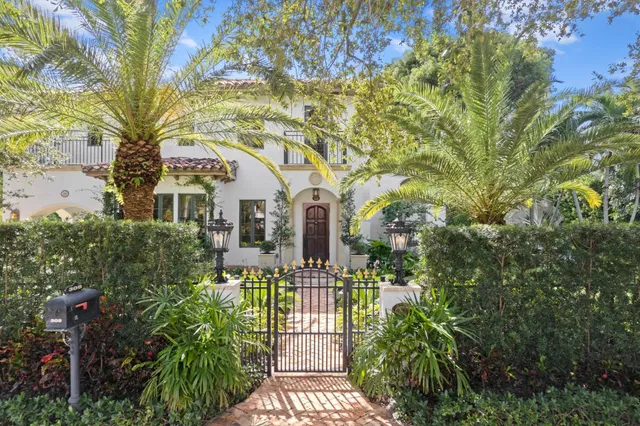 El Cid, 308 BARCELONA Road, West Palm Beach, exterior
