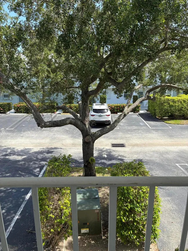 Unit 908 photo 6