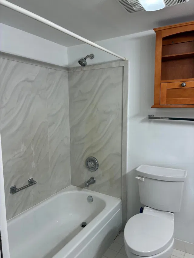 Unit 908 photo 18