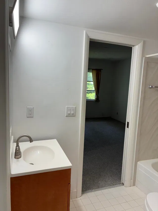  Unit 908 photo 19