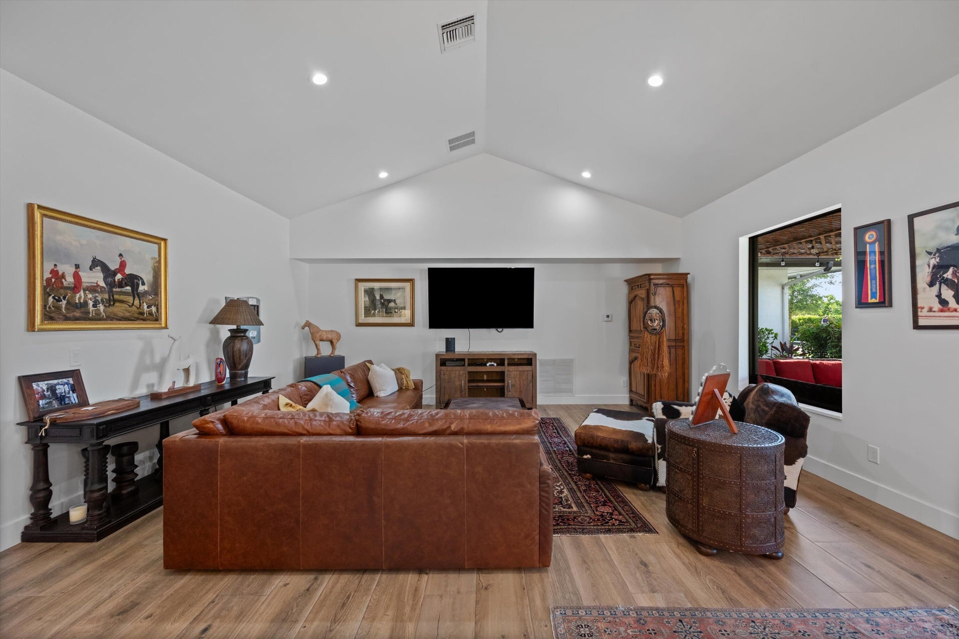 Residence photo 17