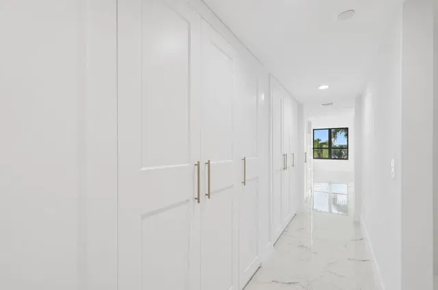 Unit D314 photo 17