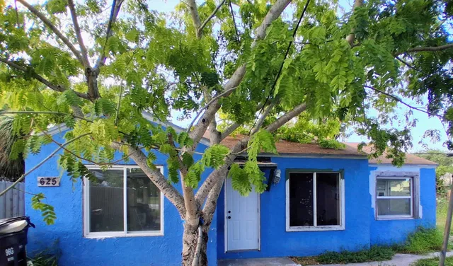 West Palm Beach Residence photo 9