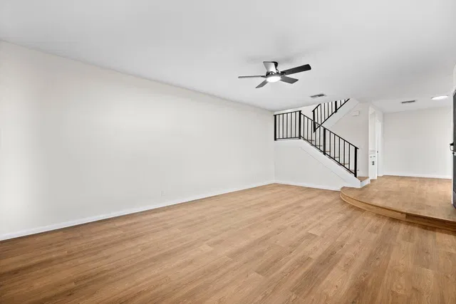 Residence photo 7