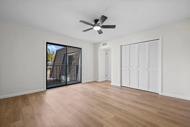 Residence photo 16