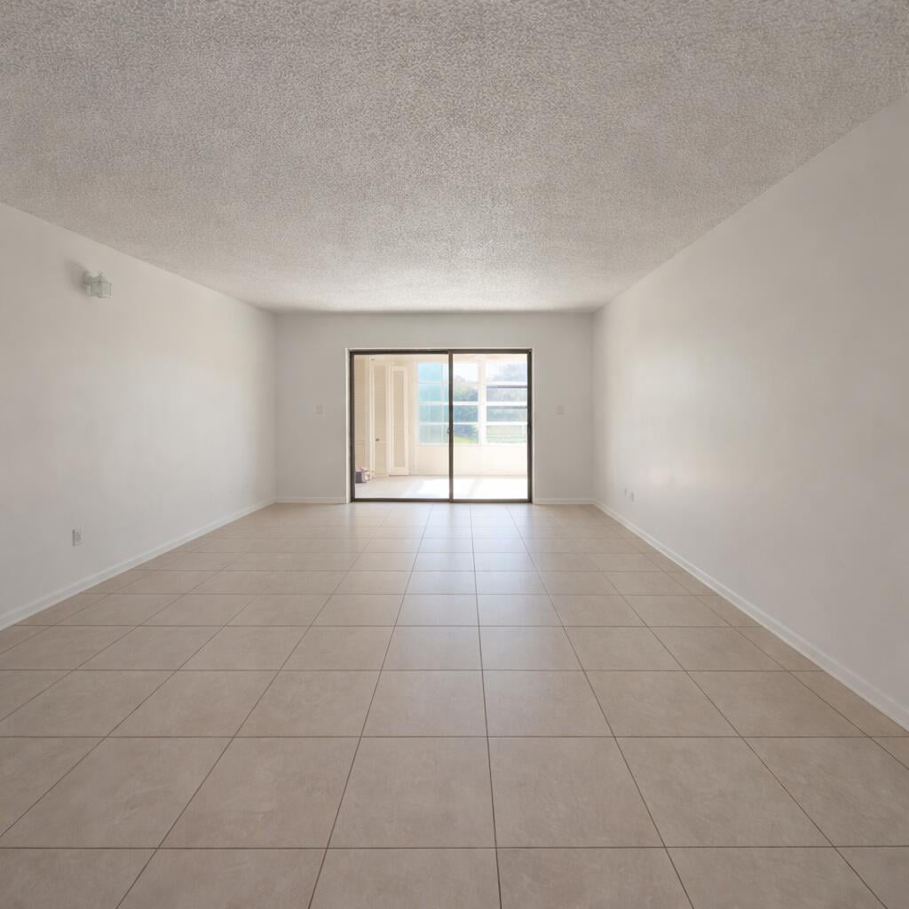Unit 208 photo 20