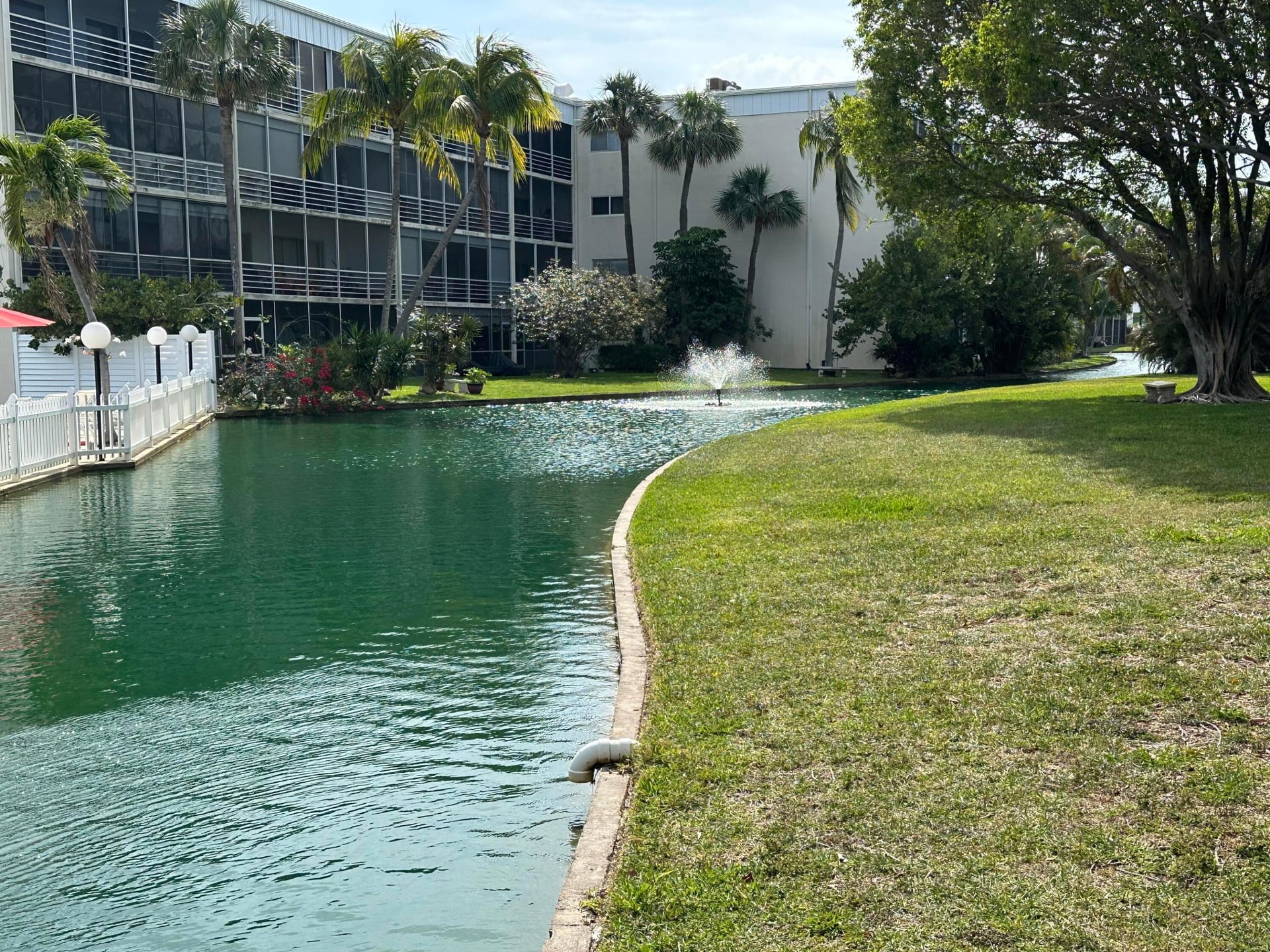 Unit 102 photo 14