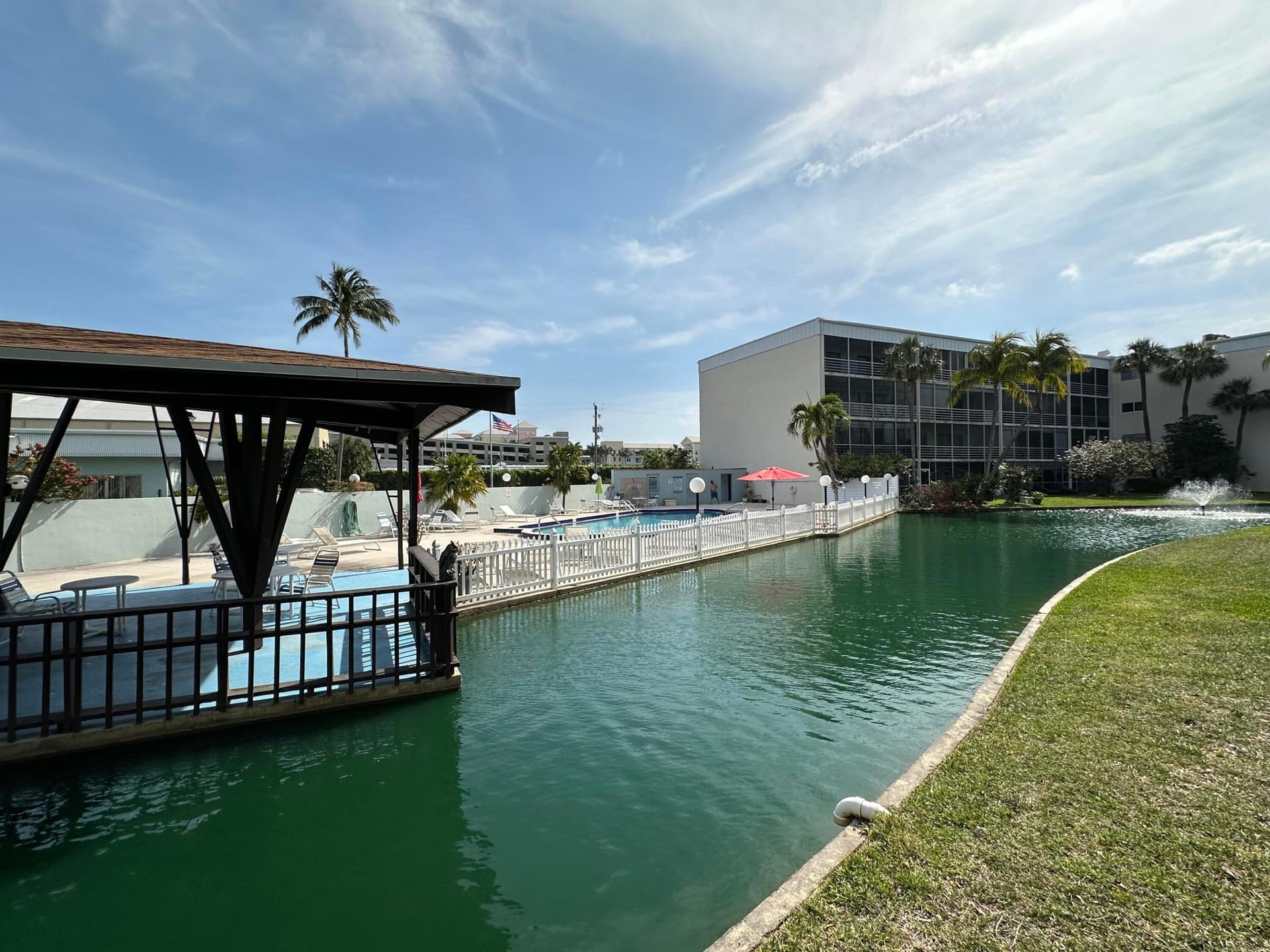 Unit 102 photo 19