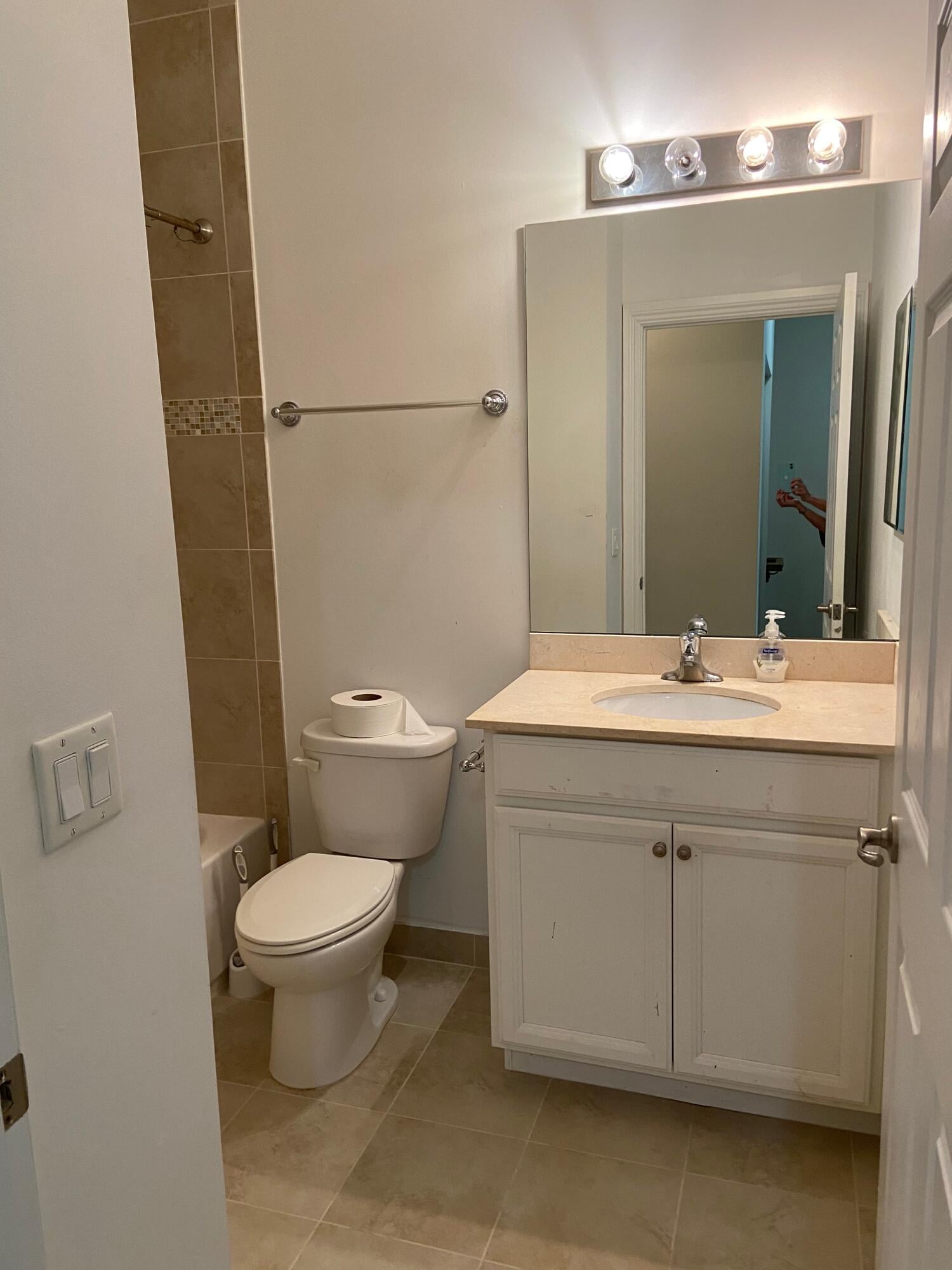 Residence photo 37