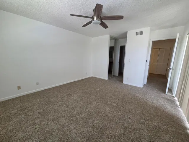  Residence photo 23