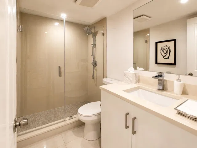  Unit 101 photo 15