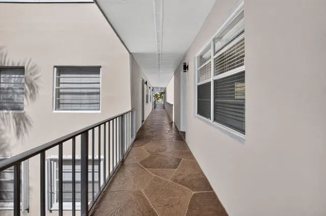 Residence photo 4