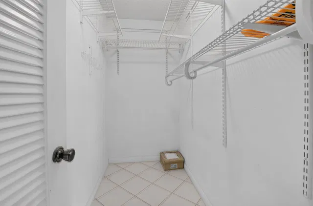 Residence photo 21