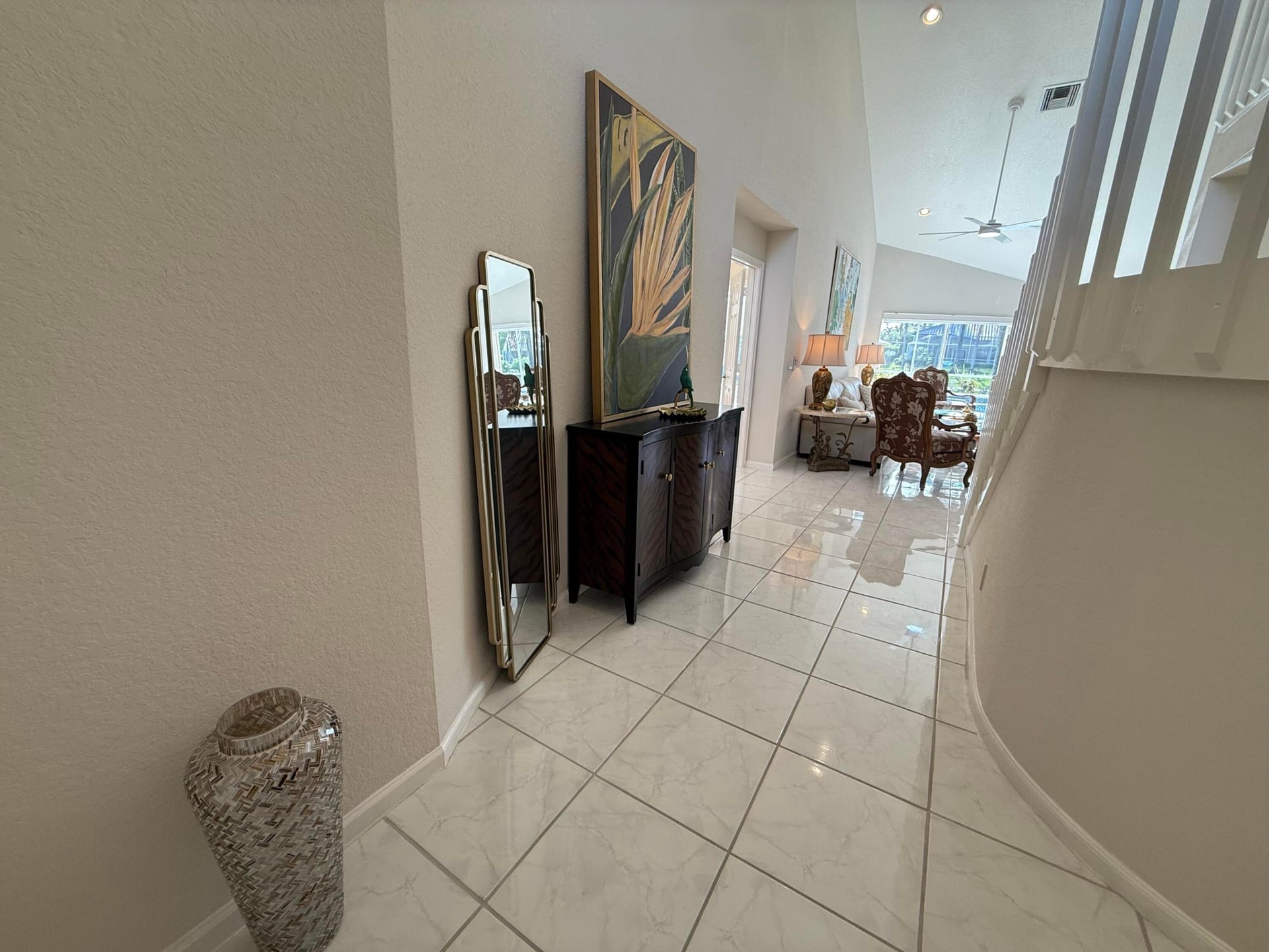  Residence photo 6
