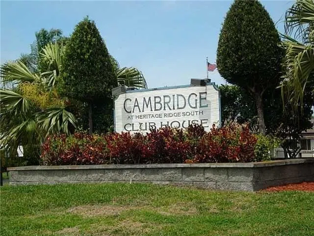 Residence photo 2
