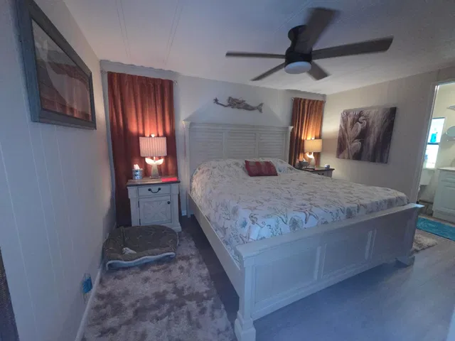 Residence photo 12