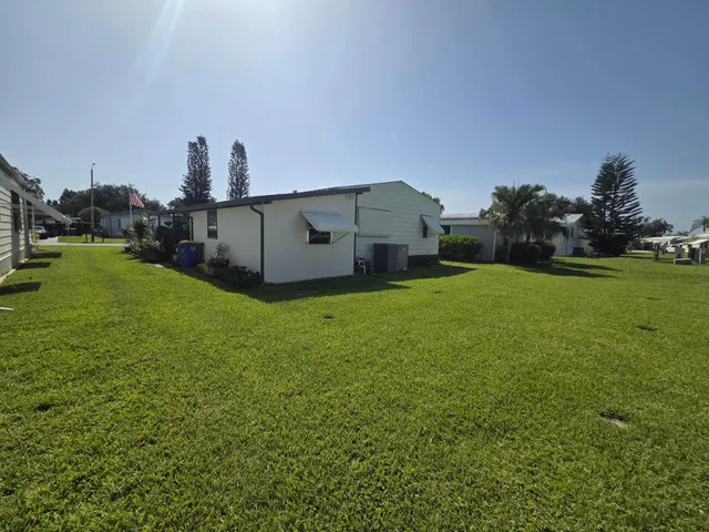 Residence photo 20