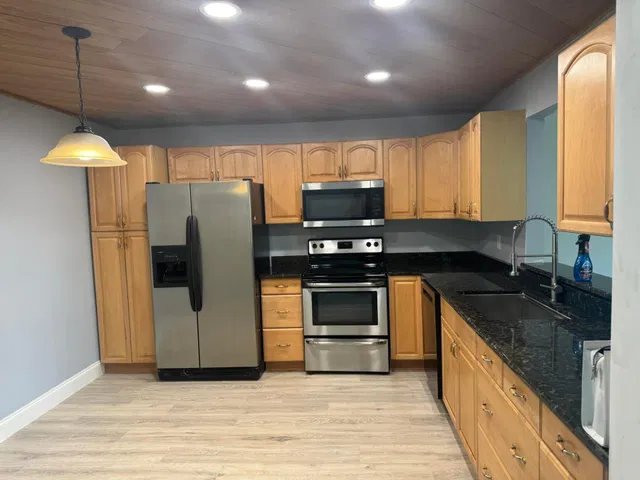 Residence photo 3