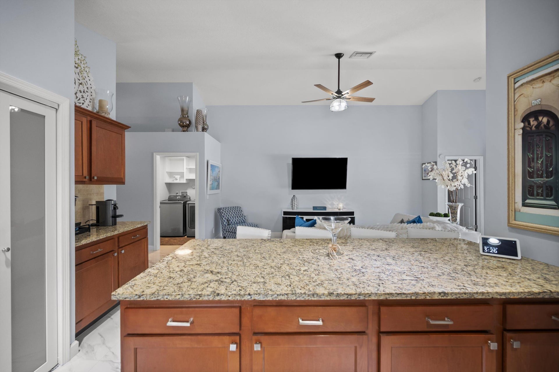 Residence photo 11