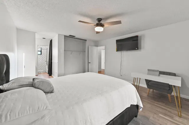 Residence photo 14