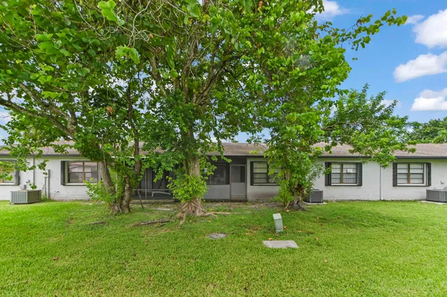 Residence photo 21