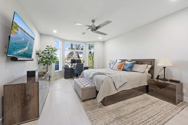 Admirals Cove Residence photo 11