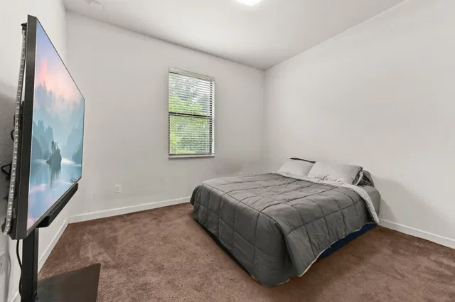  Residence photo 17