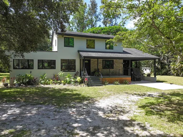 Residence photo 34
