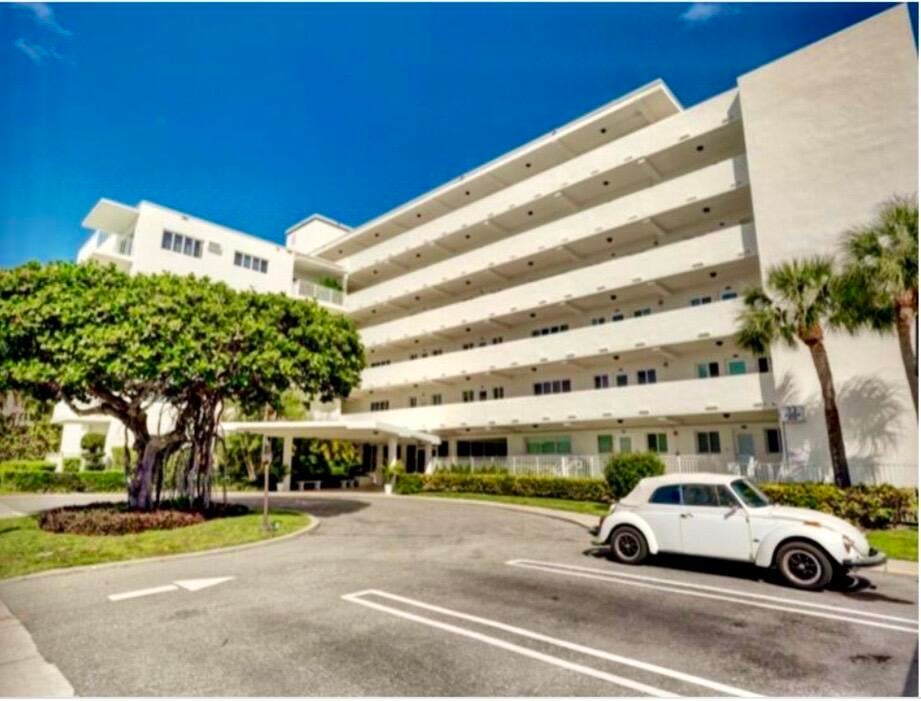 Palm Beach Shores Unit 501 photo 29