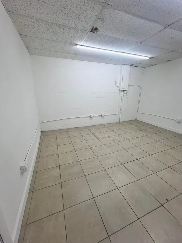 Unit 13 photo 2