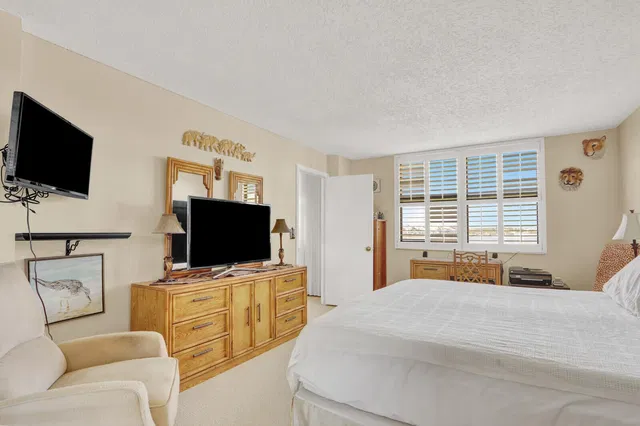  Unit 214 photo 17