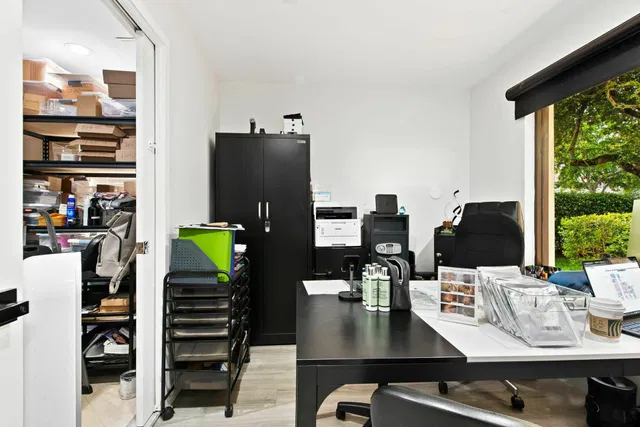  Unit 314/315 photo 9