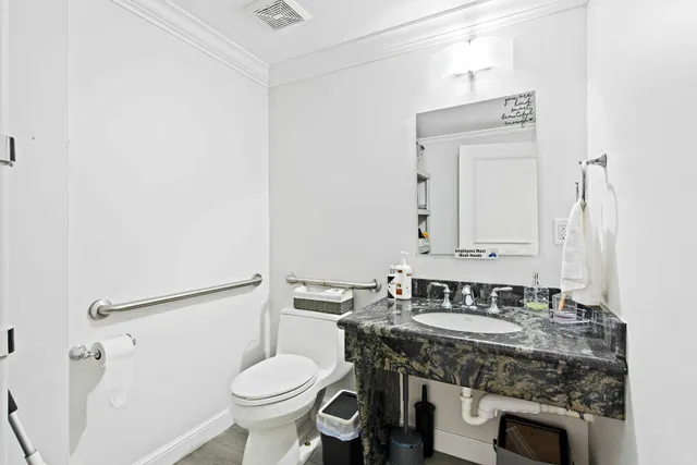  Unit 314/315 photo 17