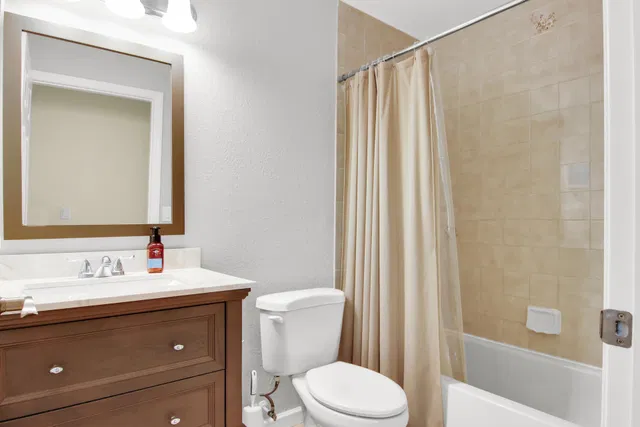  Residence photo 25