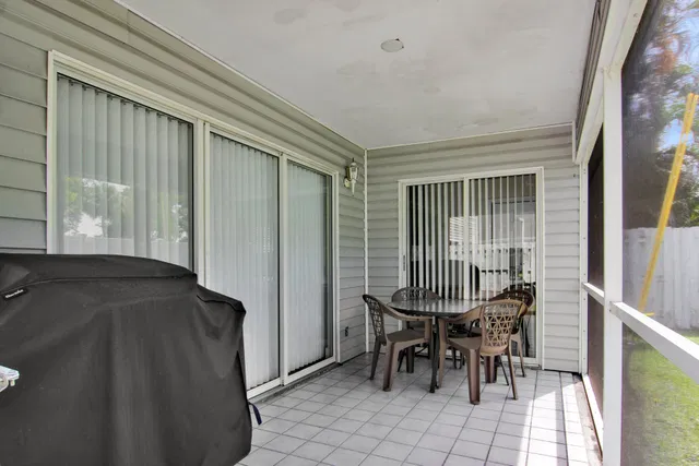  Residence photo 29