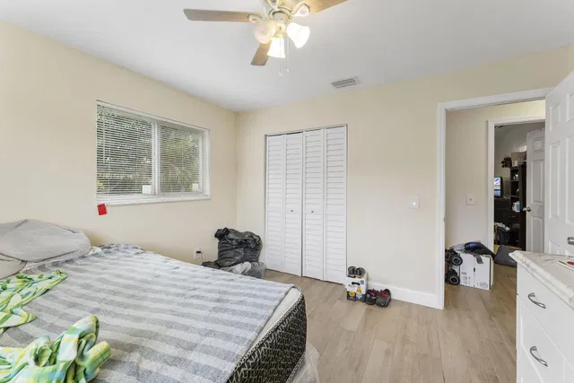 Residence photo 9