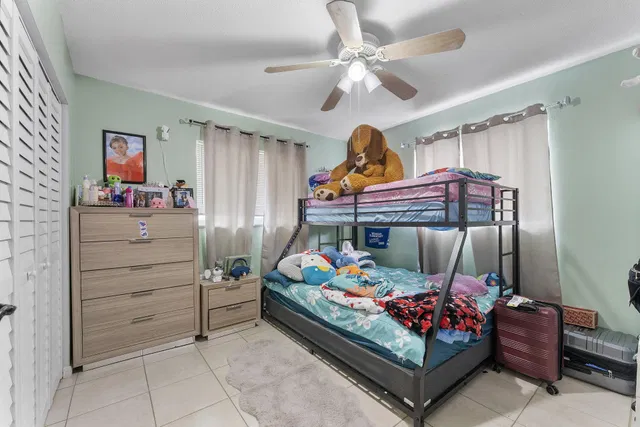 Residence photo 31