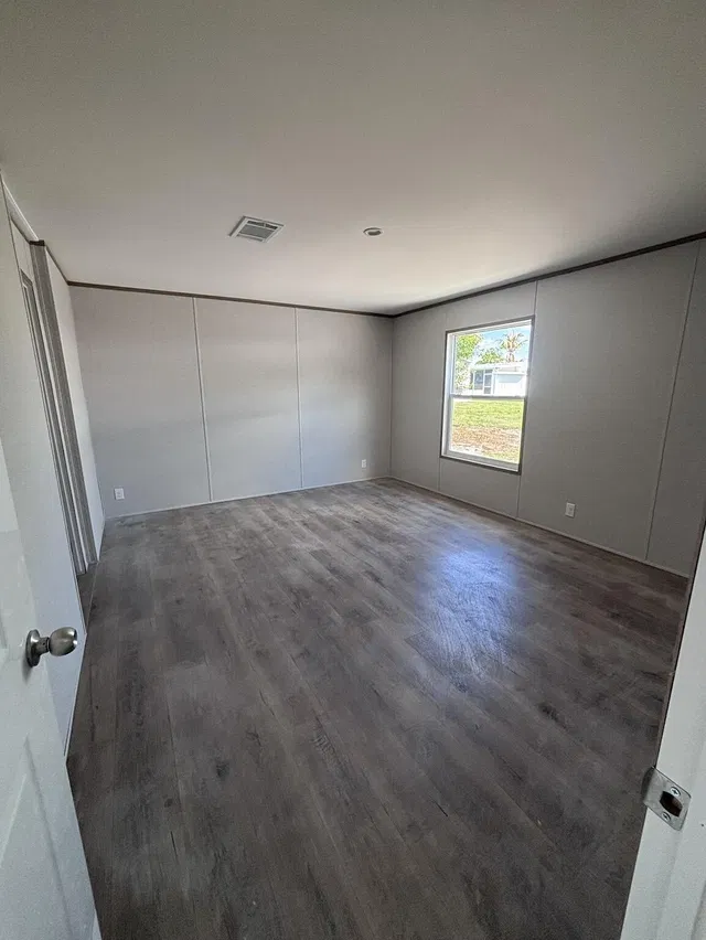  Residence photo 8