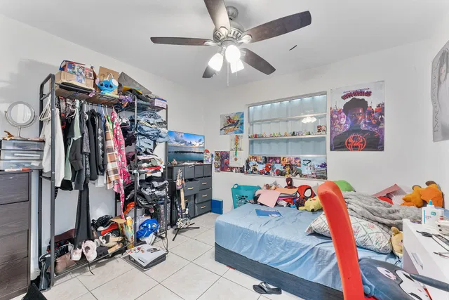 Residence photo 9