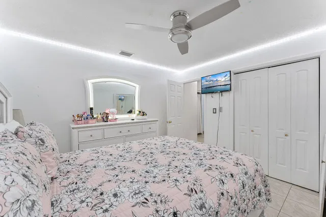 Residence photo 28
