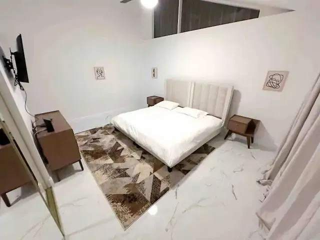 Residence photo 6