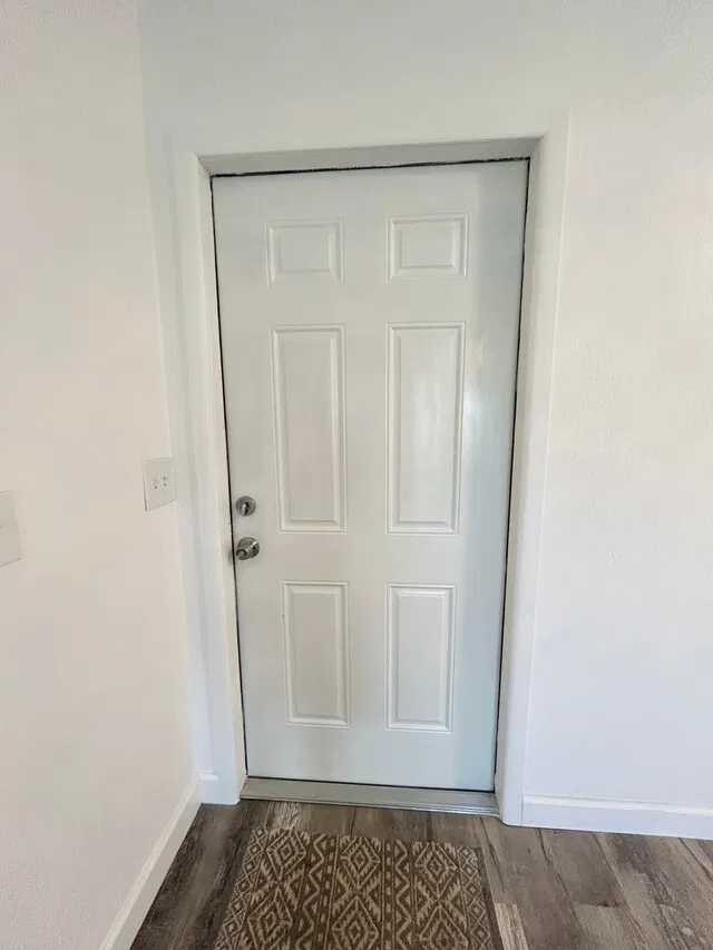 Unit C photo 29