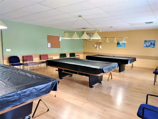 Unit C photo 35